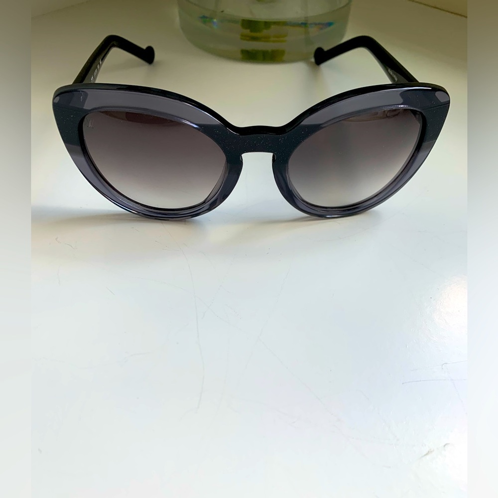 Authentic Louis Vuitton two tone gray sunglasses.